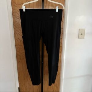 Arctyrex Black Leggings with pockets size XL